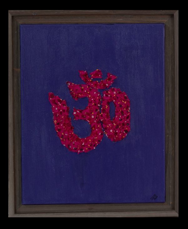 OM with Bandhani