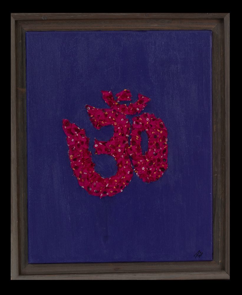 OM with Bandhani
